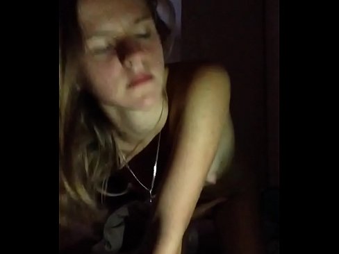 ❤️ Ang isang batang babae masturbates at cums Porn video sa porn tl.yespornpics.ru ❤